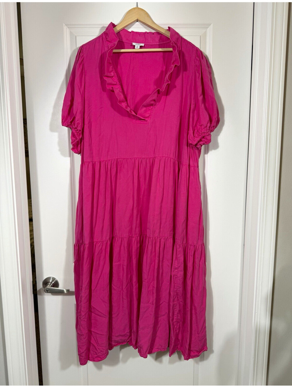 Crown & Ivy Tiered Midi Dress 4X Pink Ruffle Neck Puff Sleeve Pockets Feminine